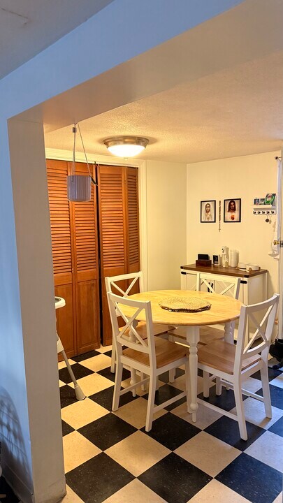 35 Ford St in Revere, MA - Foto de edificio