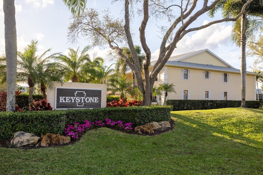 Keystone Condo in Jupiter, FL - Building Photo