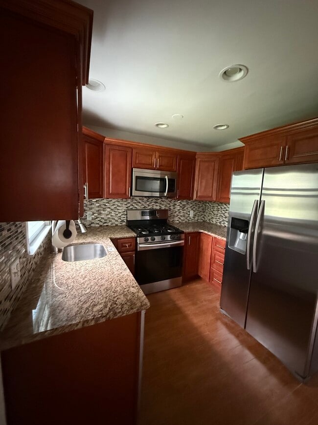 property at 1655 Edward Ter