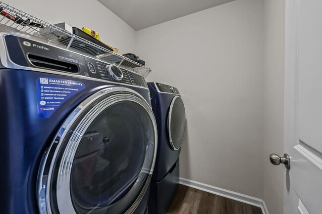 1405 Amberlight Cir in Salisbury, NC - Foto de edificio - Building Photo