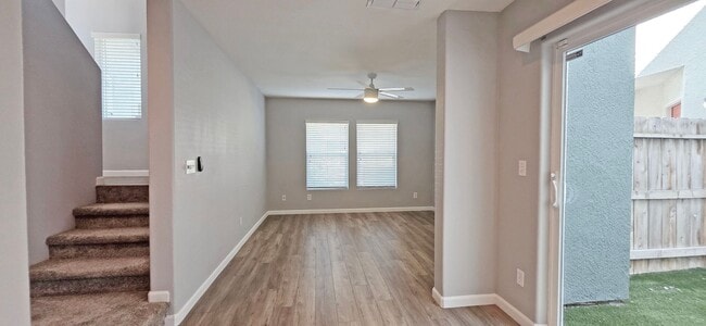 4120 Beechcraft Way in Sacramento, CA - Building Photo - Building Photo