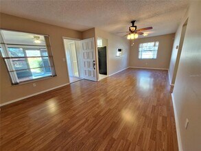 3462 MacLaren Dr in Palm Harbor, FL - Building Photo - Building Photo