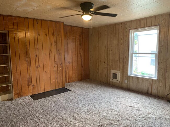 1024 Cabell St-Unit -B in Lynchburg, VA - Building Photo - Building Photo