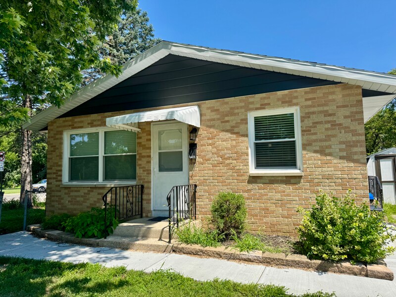 603 S 2nd St in Delavan, WI - Building Photo