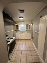 1015 NW 40th St in Oklahoma City, OK - Building Photo - Building Photo