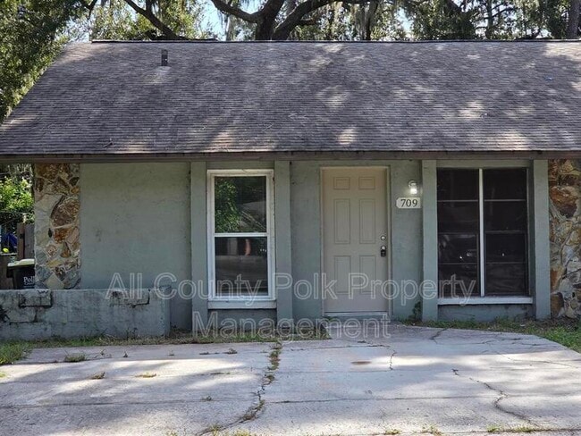 property at 709 Pineville Ln