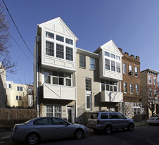 723-725 Bainbridge St Apartamentos