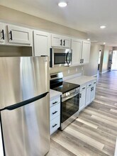 2117 Beech St in Terre Haute, IN - Building Photo - Building Photo