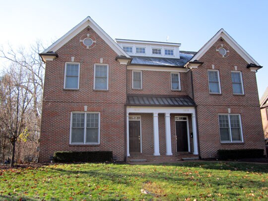 Victors Place 2 in Ann Arbor, MI - Building Photo