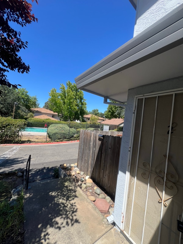 4722 Greenholme Dr in Sacramento, CA - Building Photo - Building Photo