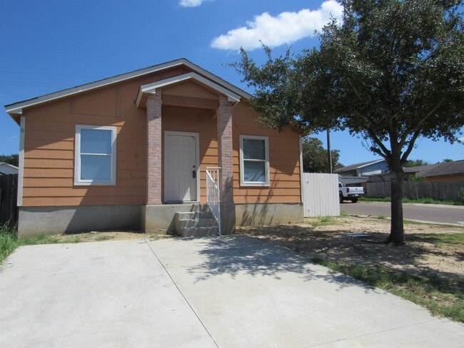 property at 335 Redfish Dr