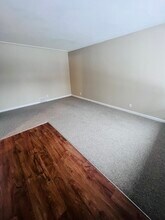 607 38th Ave NE in Columbia Heights, MN - Foto de edificio - Building Photo