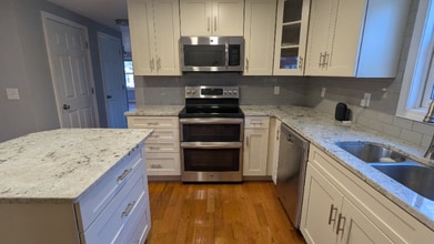 161 Albion Rd in Windham, ME - Building Photo - Building Photo