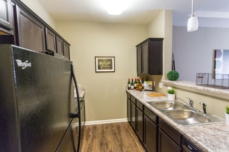 Reserve at Oakleigh in Antioch, TN - Building Photo - Interior Photo