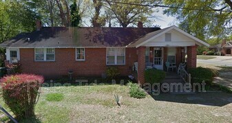 1702 Miriam St in Montgomery, AL - Building Photo