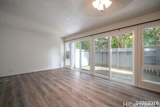 47-229 Hui Akikiki Pl in Kaneohe, HI - Building Photo - Building Photo