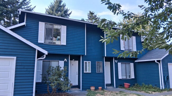 1825 C Pl SE, Unit Duplex