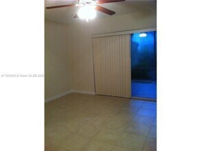 7106 Glenmoor Dr in West Palm Beach, FL - Building Photo - Building Photo