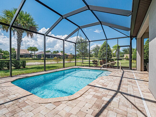 5163 Longhorn Dr in Vero Beach, FL - Foto de edificio - Building Photo