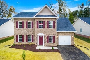 117 Oak Meadow Ln in Blacksburg, VA - Building Photo