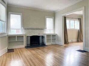 704 Lovett Ave SE in Grand Rapids, MI - Building Photo - Building Photo