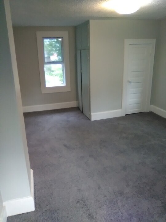 913 10th Ave S in St. Cloud, MN - Building Photo