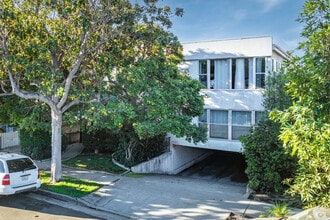 1438 10th St in Santa Monica, CA - Building Photo - Building Photo