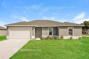 22488 La Guardia Ave in Port Charlotte, FL - Building Photo