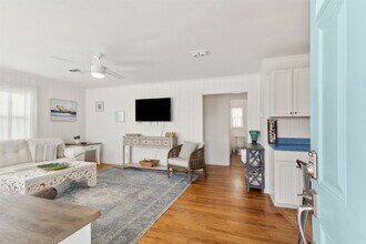 729 N Fletcher Ave in Fernandina Beach, FL - Building Photo - Building Photo