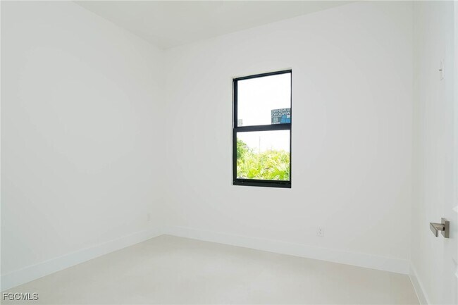 property at 3216 40th St SW