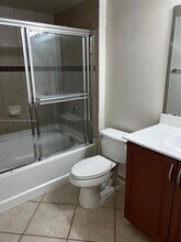 6482 Emerald Dunes Dr in Royal Palm Beach, FL - Building Photo - Building Photo