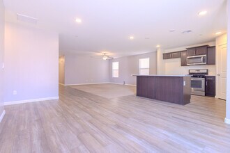 5803 Vespucci Ave in Bakersfield, CA - Building Photo - Building Photo