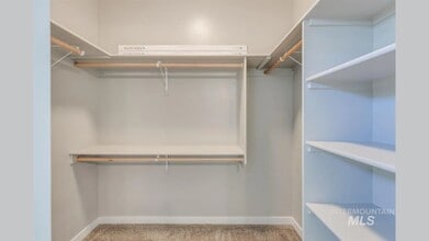 3969 W Peak Cloud Dr in Meridian, ID - Building Photo - Building Photo