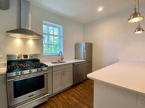 105 Broadway, Unit #2 in Chelsea, MA - Building Photo - Building Photo