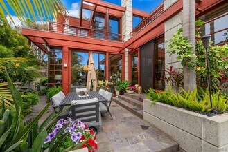 257 Playa Del Sur St in San Diego, CA - Building Photo - Building Photo