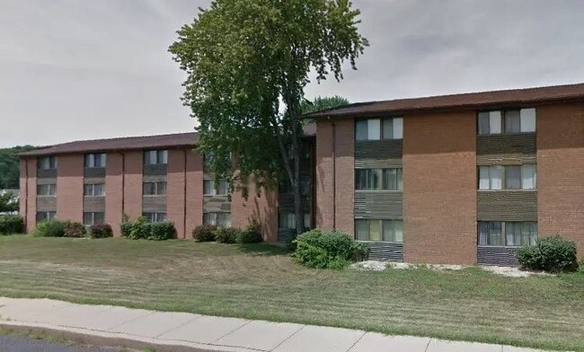 607 N Hightower St in Peoria, IL - Building Photo - Building Photo