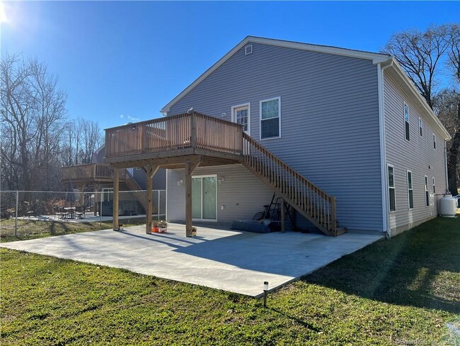 168 Peabody St in West Haven, CT - Building Photo - Building Photo