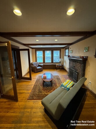 property at 14 Lake St