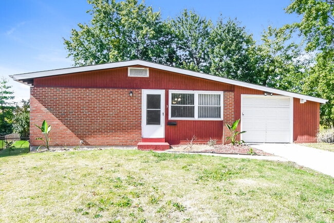 property at 3 Santa Anita Ct