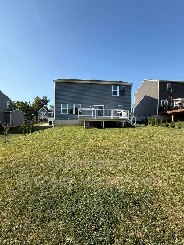 1161 Elloway Pl in Fairborn, OH - Building Photo - Building Photo