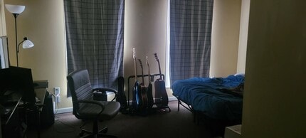 325 S Michigan Ave in Big Rapids, MI - Building Photo - Building Photo