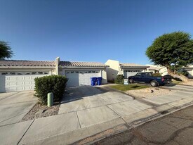10723 E 34th St in Yuma, AZ - Building Photo