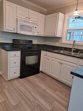 1908 Joslyn Dr in Morehead City, NC - Building Photo - Building Photo