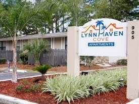Lynn Haven Cove Apartments in Lynn Haven, FL - Building Photo