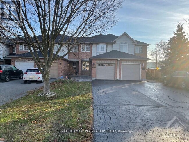 1577 Duplante Ave in Ottawa, ON - Building Photo - Building Photo