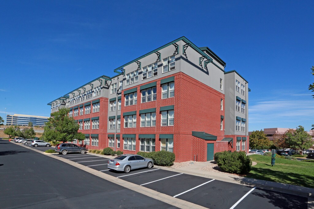 Lincoln Pointe Lofts Apartments in Englewood, CO