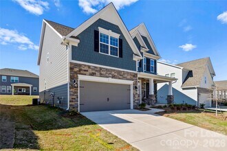 7185 Sylvan Retreat Dr in Denver, NC - Building Photo - Building Photo