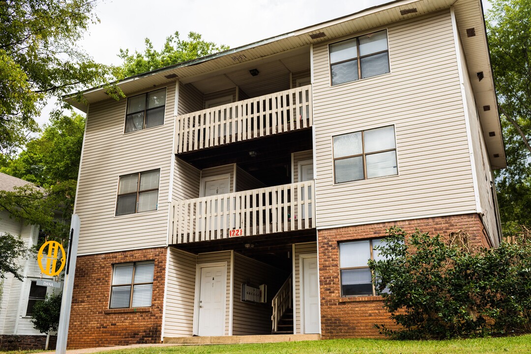 The Dana Apartments in Birmingham, AL - Building Photo