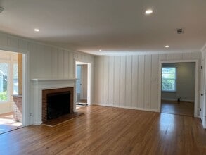 3221 Stanley Blvd in Lafayette, CA - Foto de edificio - Building Photo