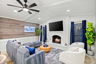 3410 Country Club Dr in Grand Prairie, TX - Building Photo - Building Photo